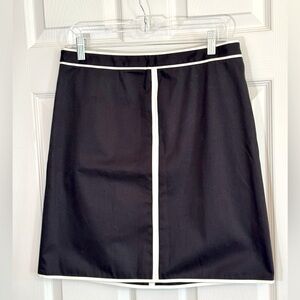 Saks Fifth Avenue Black A-Line Skirt Colorblock Minimalist Fashion Size 8